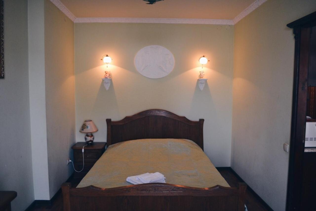 3-Room Apartments In Central City Львов Экстерьер фото